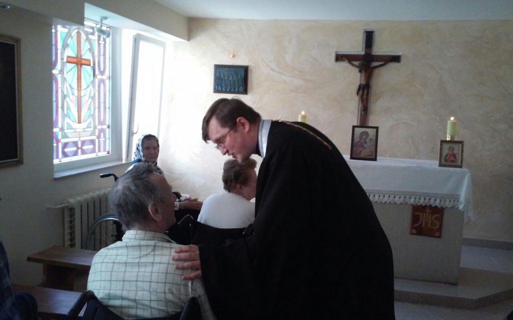 Молебен в доме престарелых "Антавиляй" Вильнюсского района