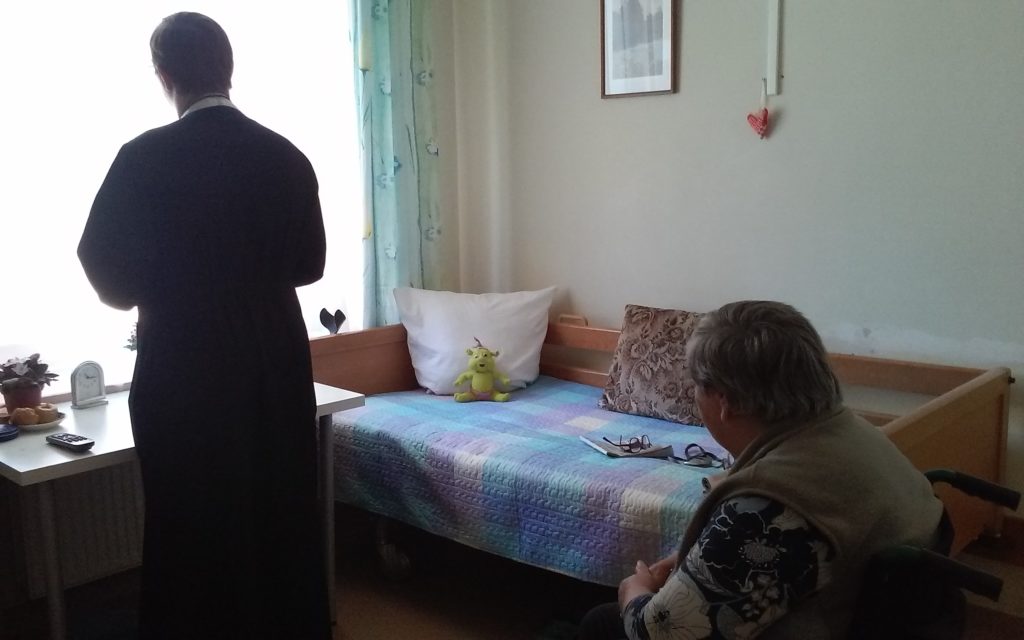 Духовное окормление в доме престарелых "Сеневита"