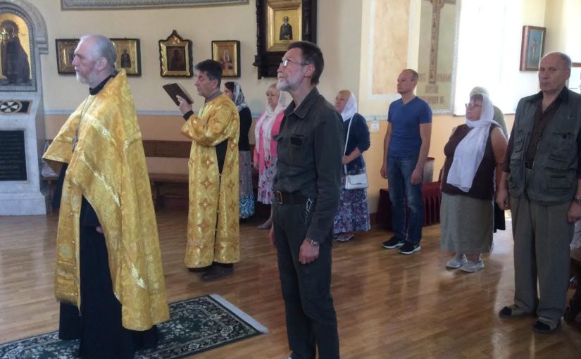Молебен для добровольцев социального служения