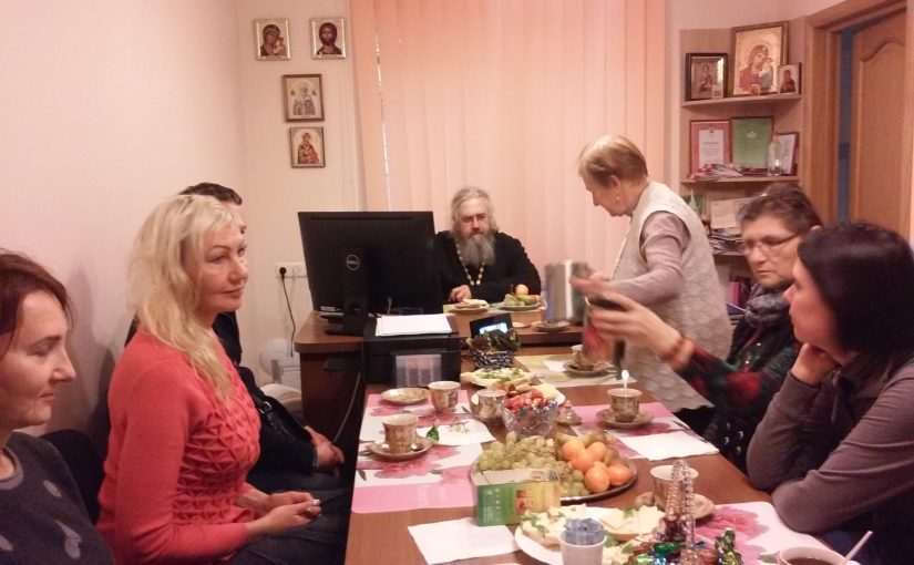 Молебен для добровольцев социального служения Свято-Духова монастыря