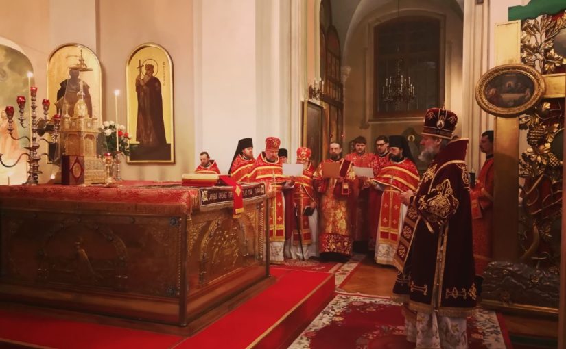 Пасхальное богослужение в Свято-Духовом монастыре