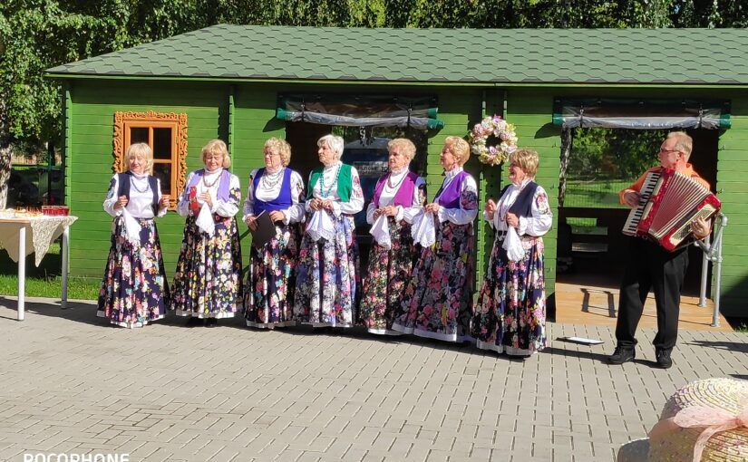 Cестры милосердия сестричества преподобной Харитины Литовской посетили  с концертной программой дом престарелых «Севилис» г.Вильнюса