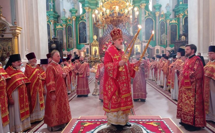 Праздничное богослужение в Свято-Духовом монастыре